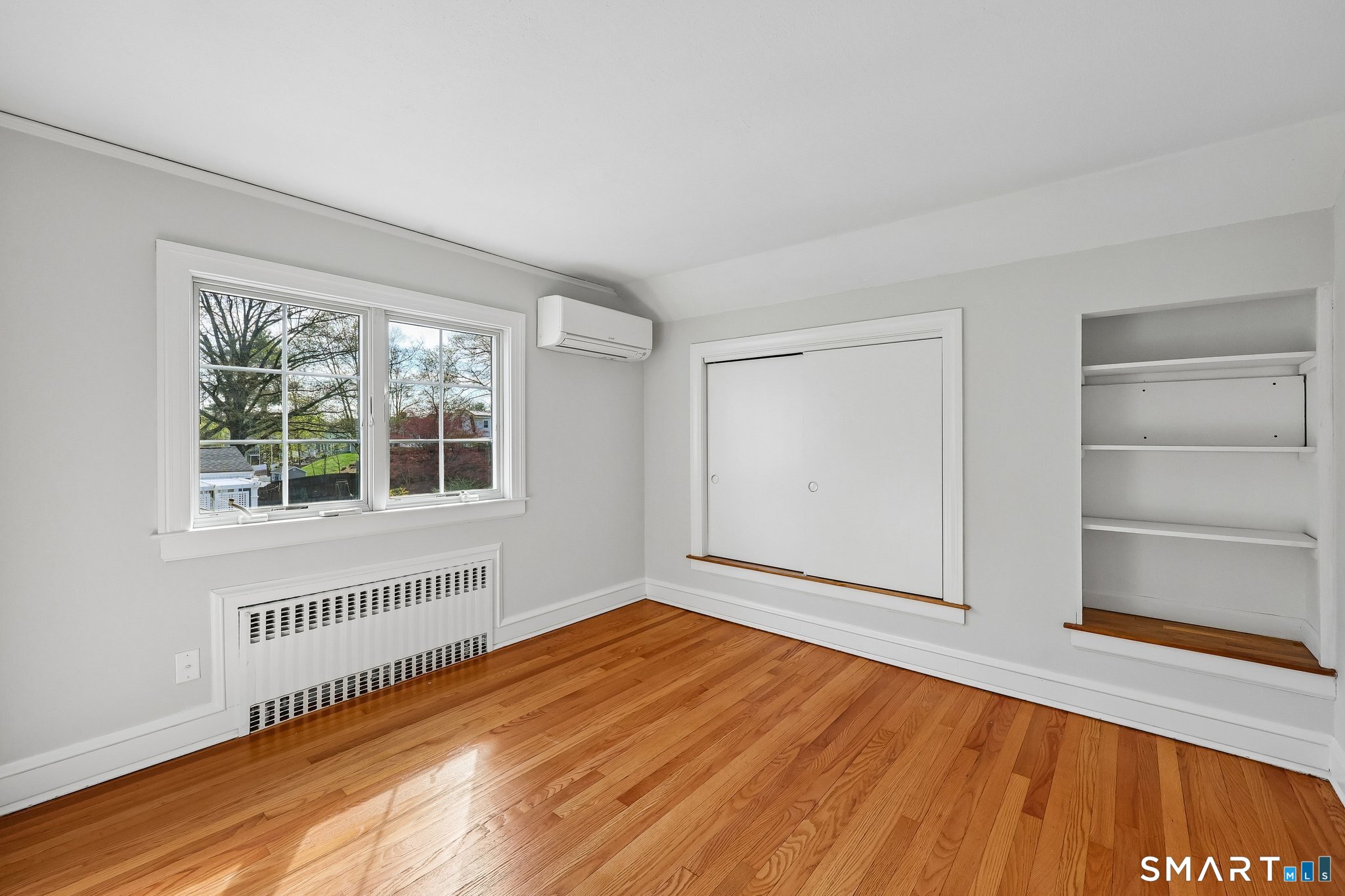81 Meadowbrook Road West Hartford CT 06107