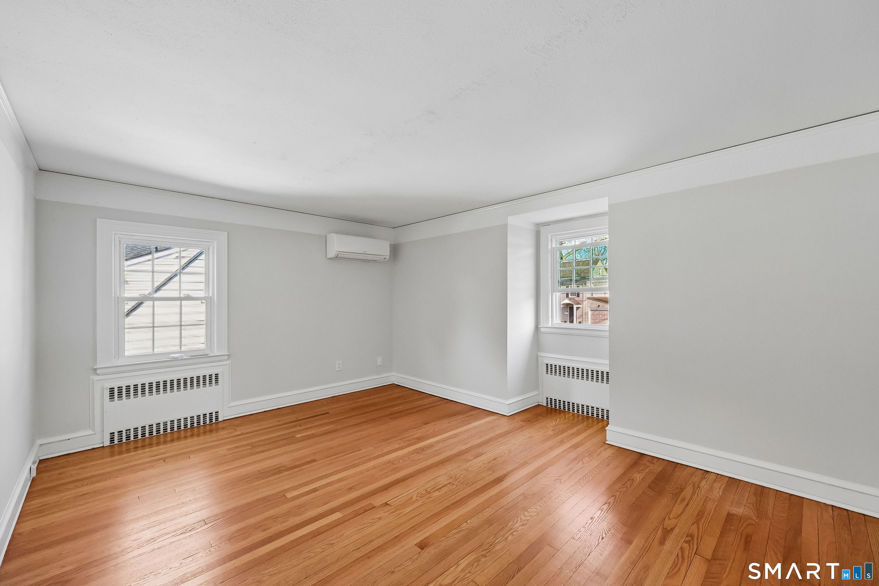 81 Meadowbrook Road West Hartford CT 06107