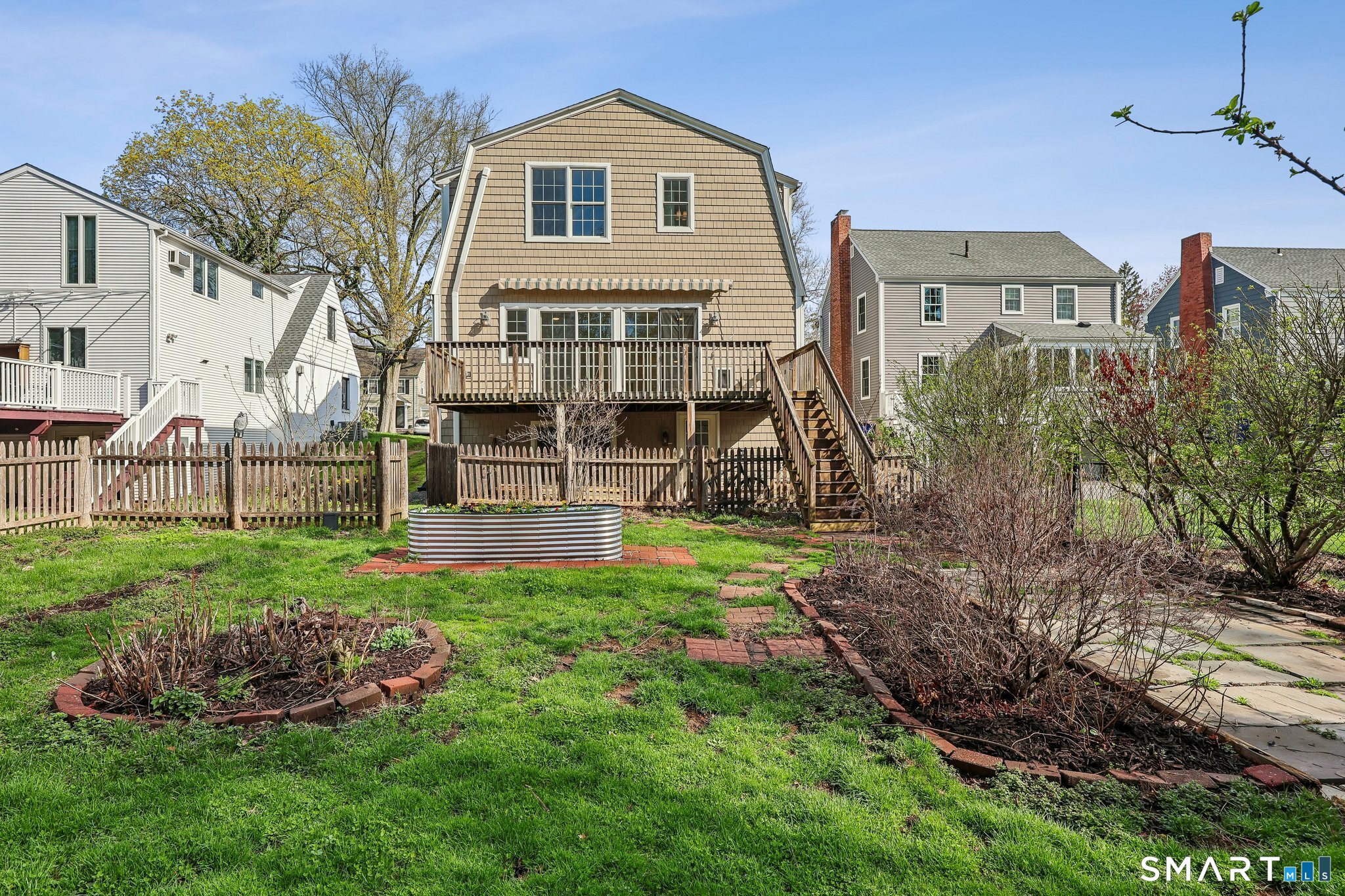 81 Meadowbrook Road West Hartford CT 06107