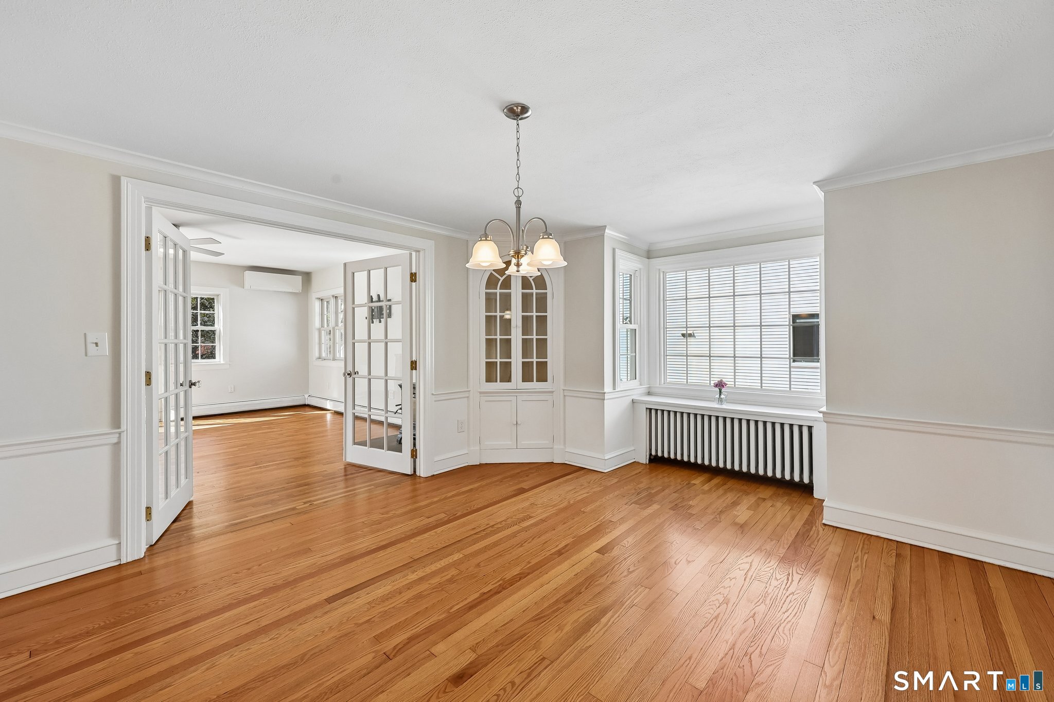 81 Meadowbrook Road West Hartford CT 06107
