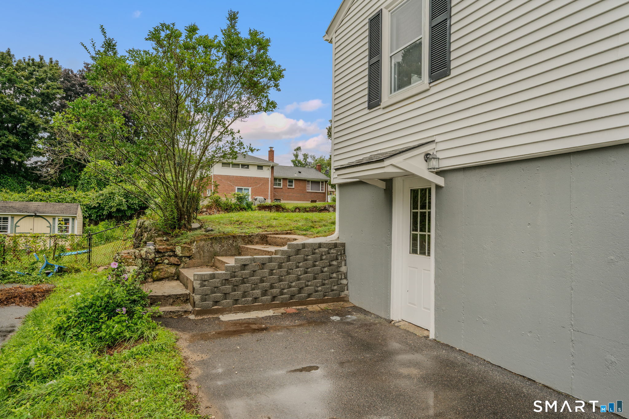 45 Mansfield Road New London CT 06320