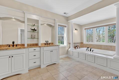 14 Crystal Ridge Drive Ellington CT 06029