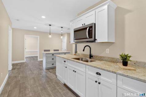 14 Crystal Ridge Drive Ellington CT 06029