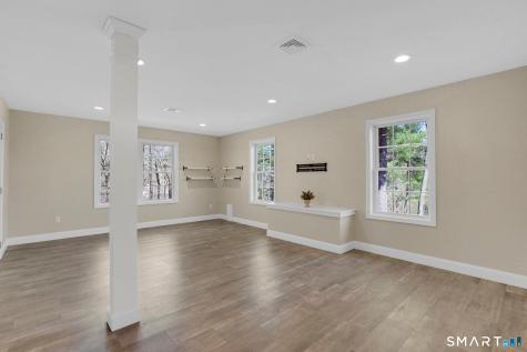 14 Crystal Ridge Drive Ellington CT 06029