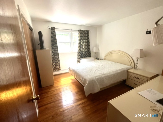 122 Black Point Road East Lyme CT 06357