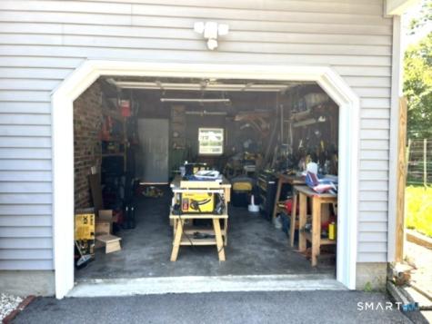 122 Black Point Road East Lyme CT 06357