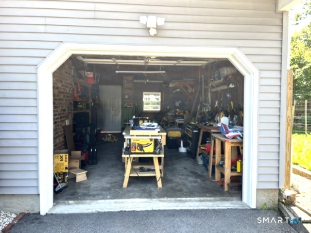 122 Black Point Road East Lyme CT 06357