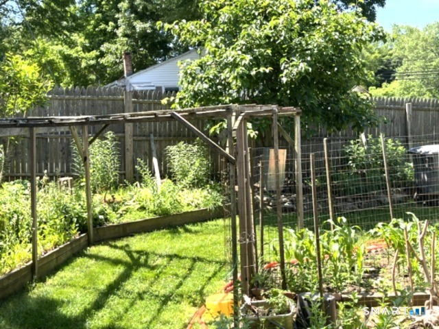 122 Black Point Road East Lyme CT 06357