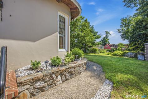 65 Sidehill Road Hamden CT 06517