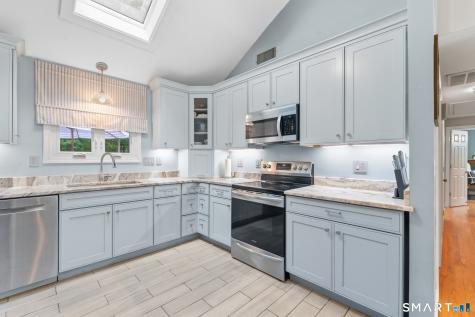 229 Geraldine Drive Coventry CT 06238
