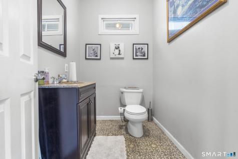106 Peck Avenue West Haven CT 06516