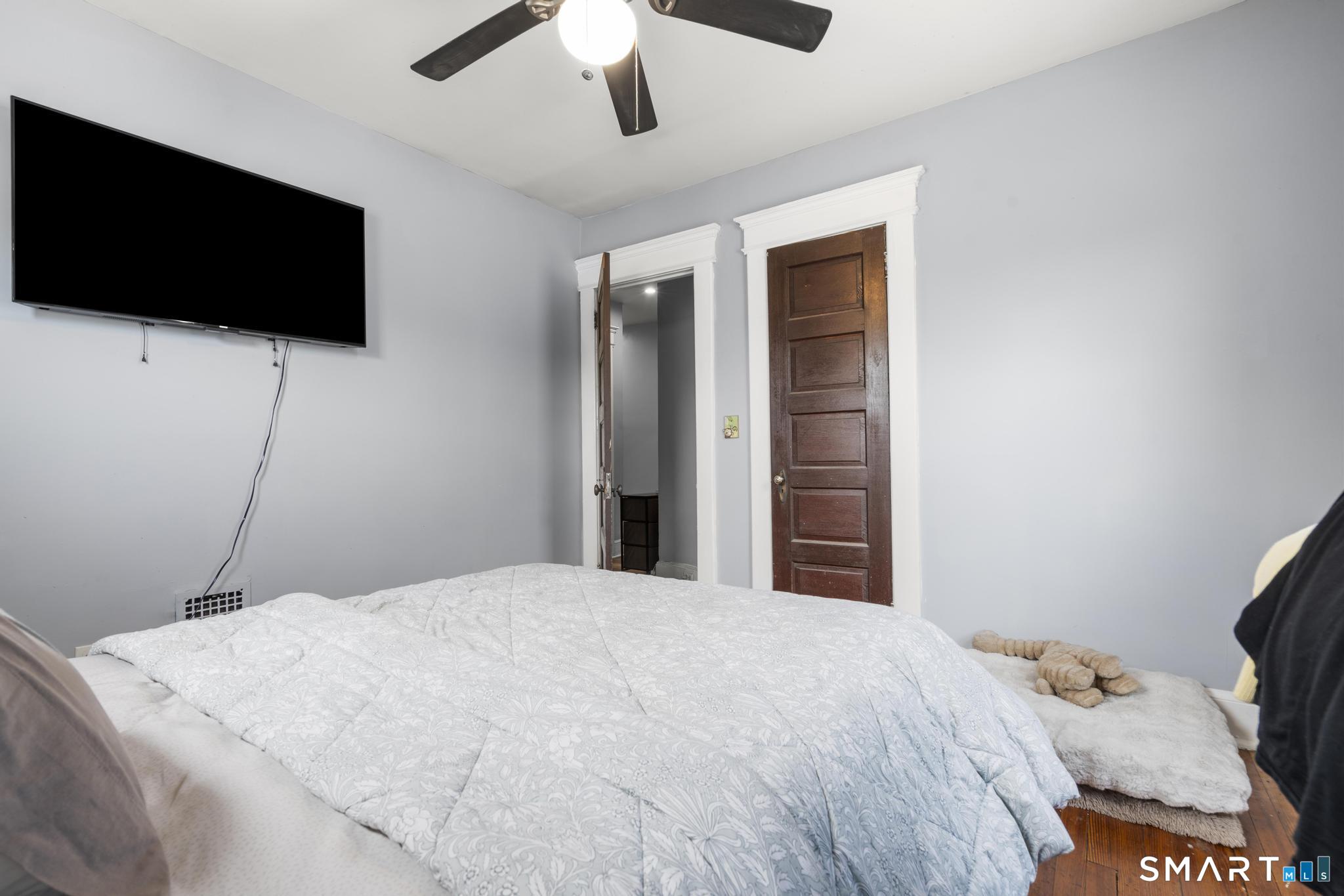 106 Peck Avenue West Haven CT 06516