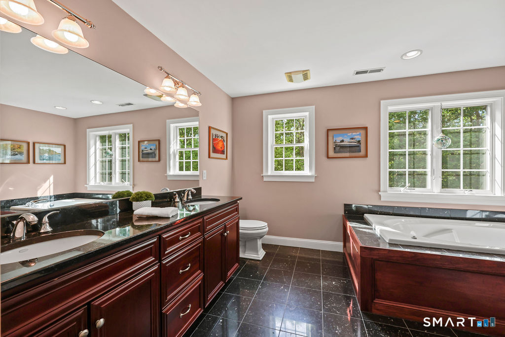 100 Hollister Drive Avon CT 06001