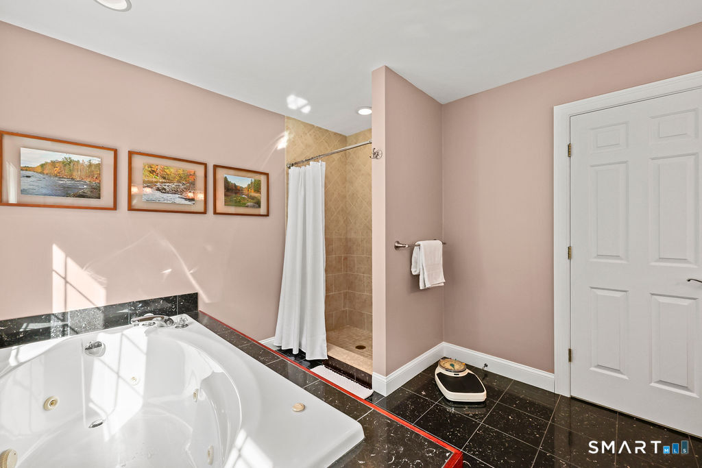 100 Hollister Drive Avon CT 06001