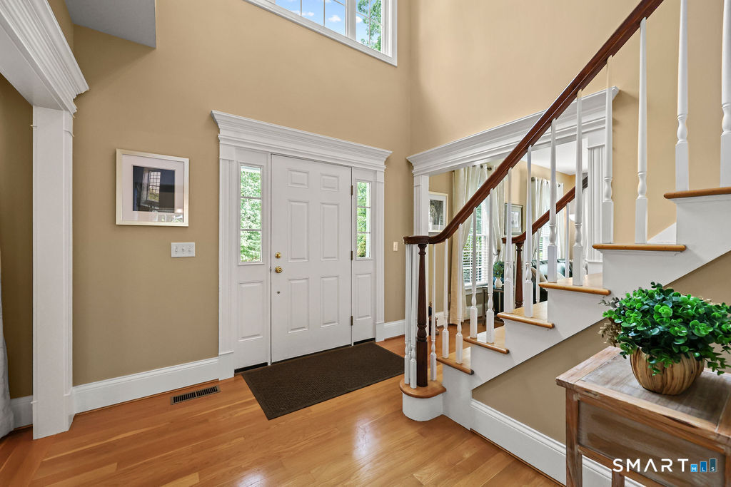 100 Hollister Drive Avon CT 06001
