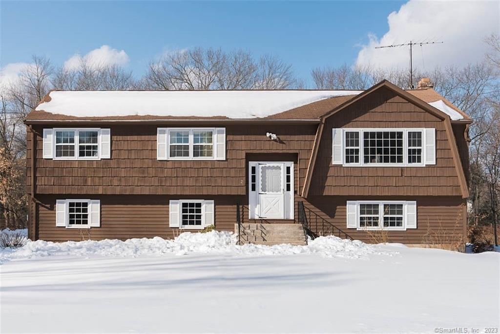 2 Litchfield Drive Simsbury CT 06070