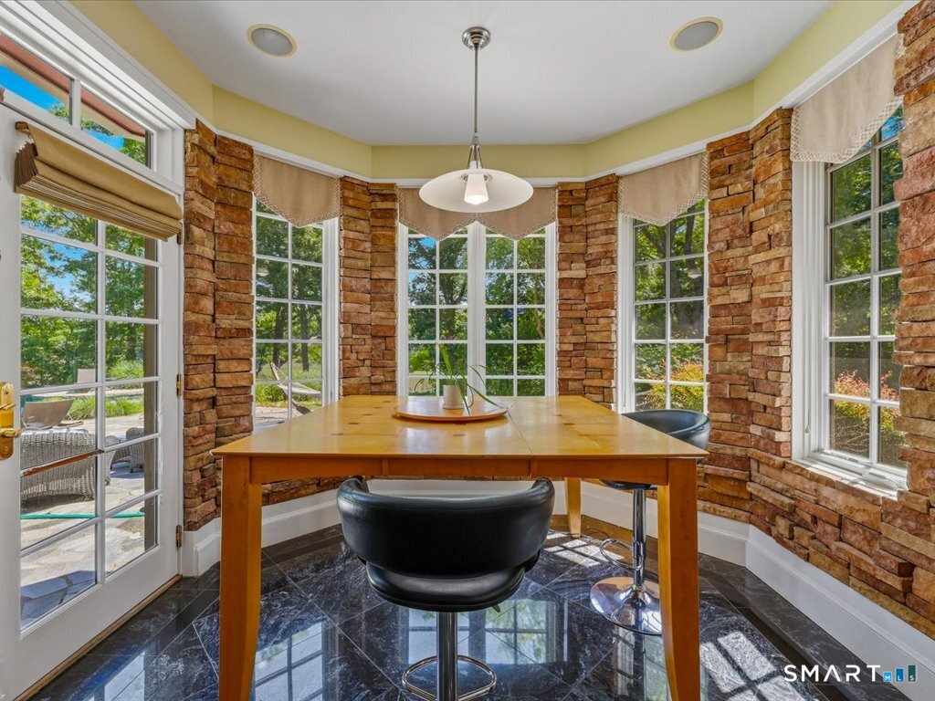 76 Sachem Head Road Guilford CT 06437