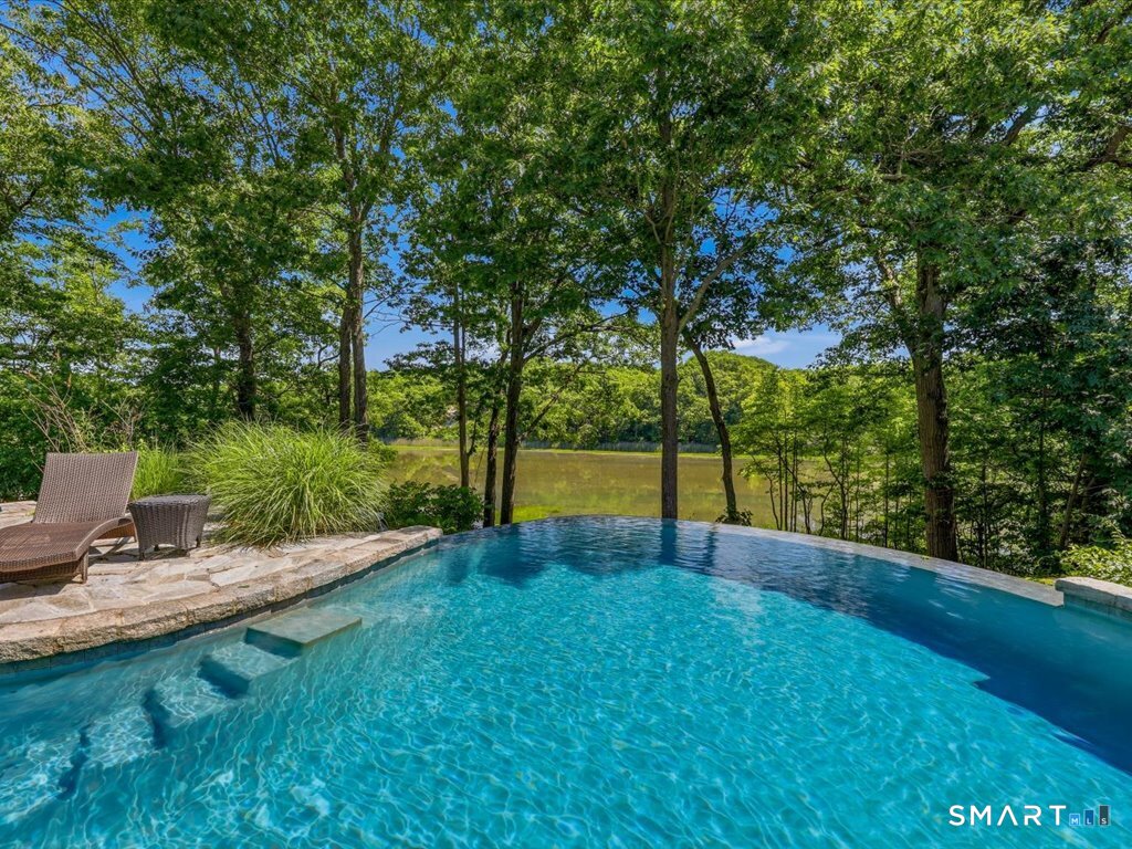 76 Sachem Head Road Guilford CT 06437