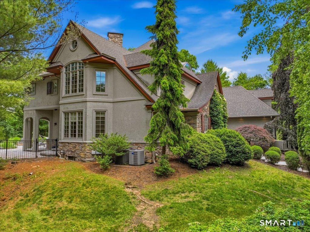 76 Sachem Head Road Guilford CT 06437