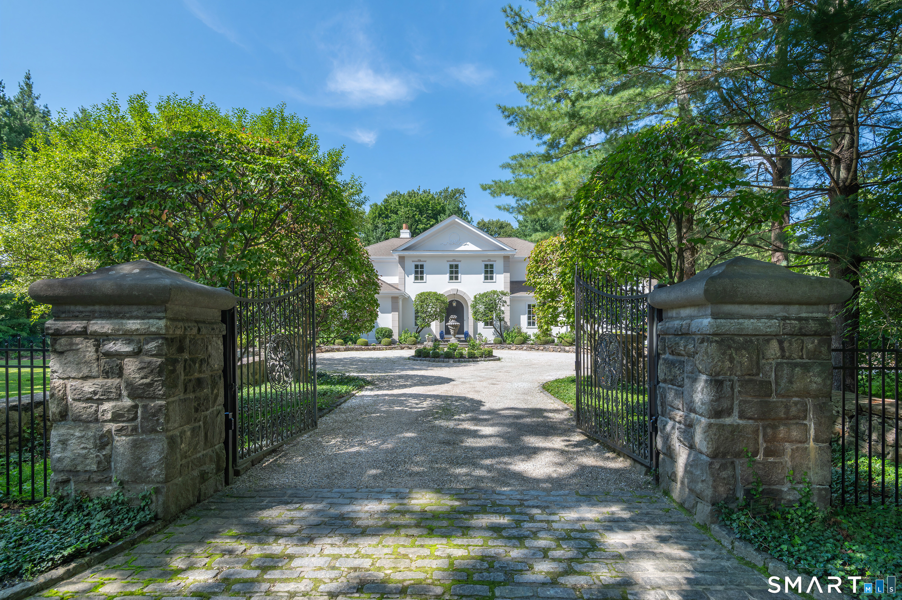 85 Manor Road Ridgefield CT 06877