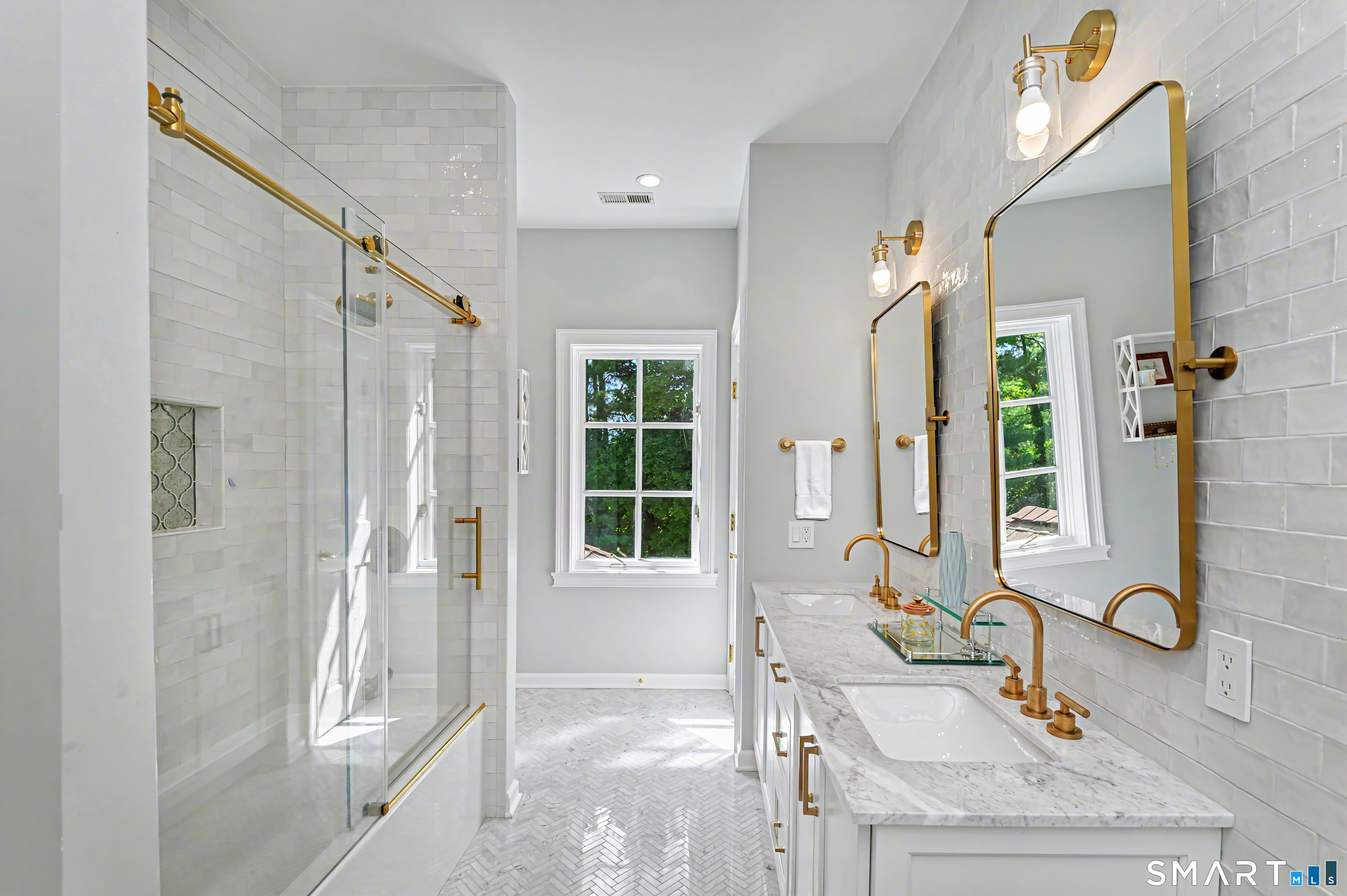 85 Manor Road Ridgefield CT 06877