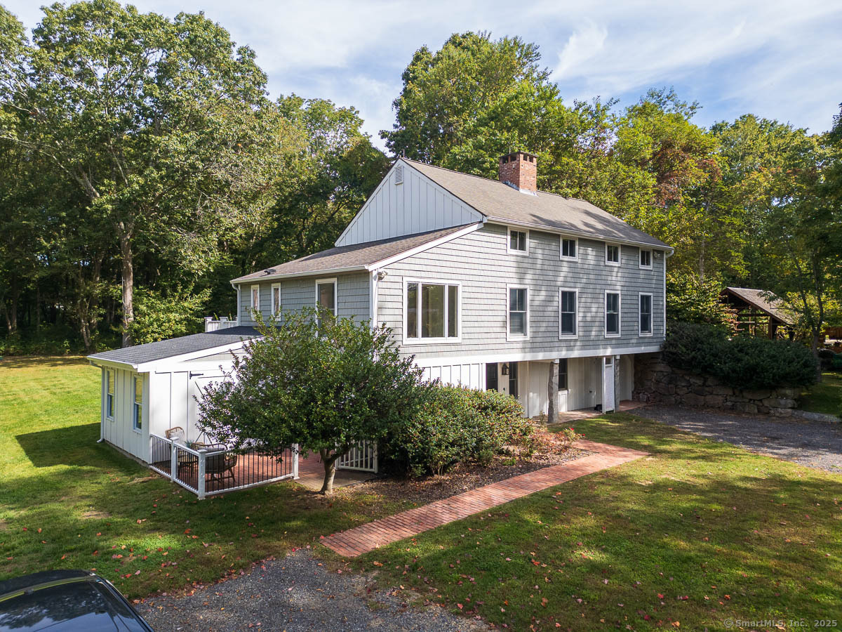 147 Pequot Avenue Groton CT 06355