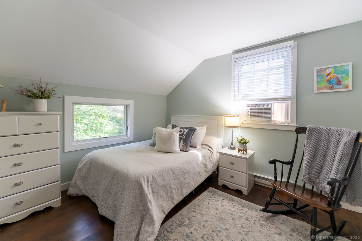 147 Pequot Avenue Groton CT 06355