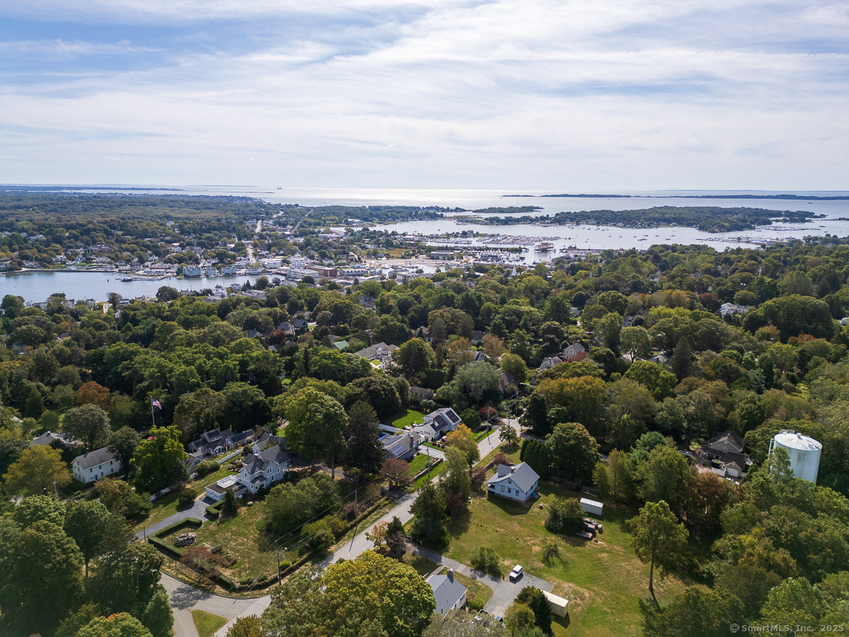 147 Pequot Avenue Groton CT 06355