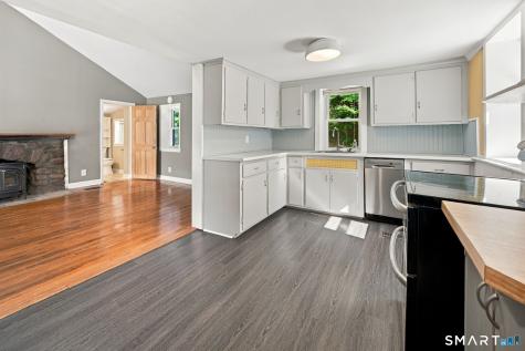 39 Hemlock Road East Granby CT 06026