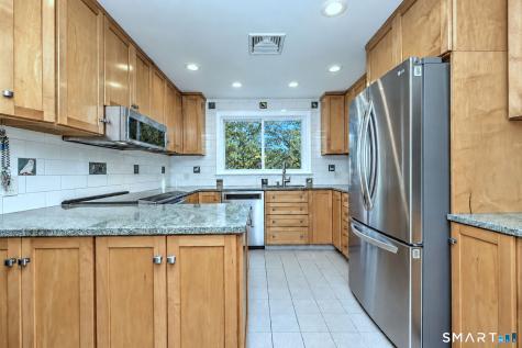197 Maplewood Avenue Milford CT 06460