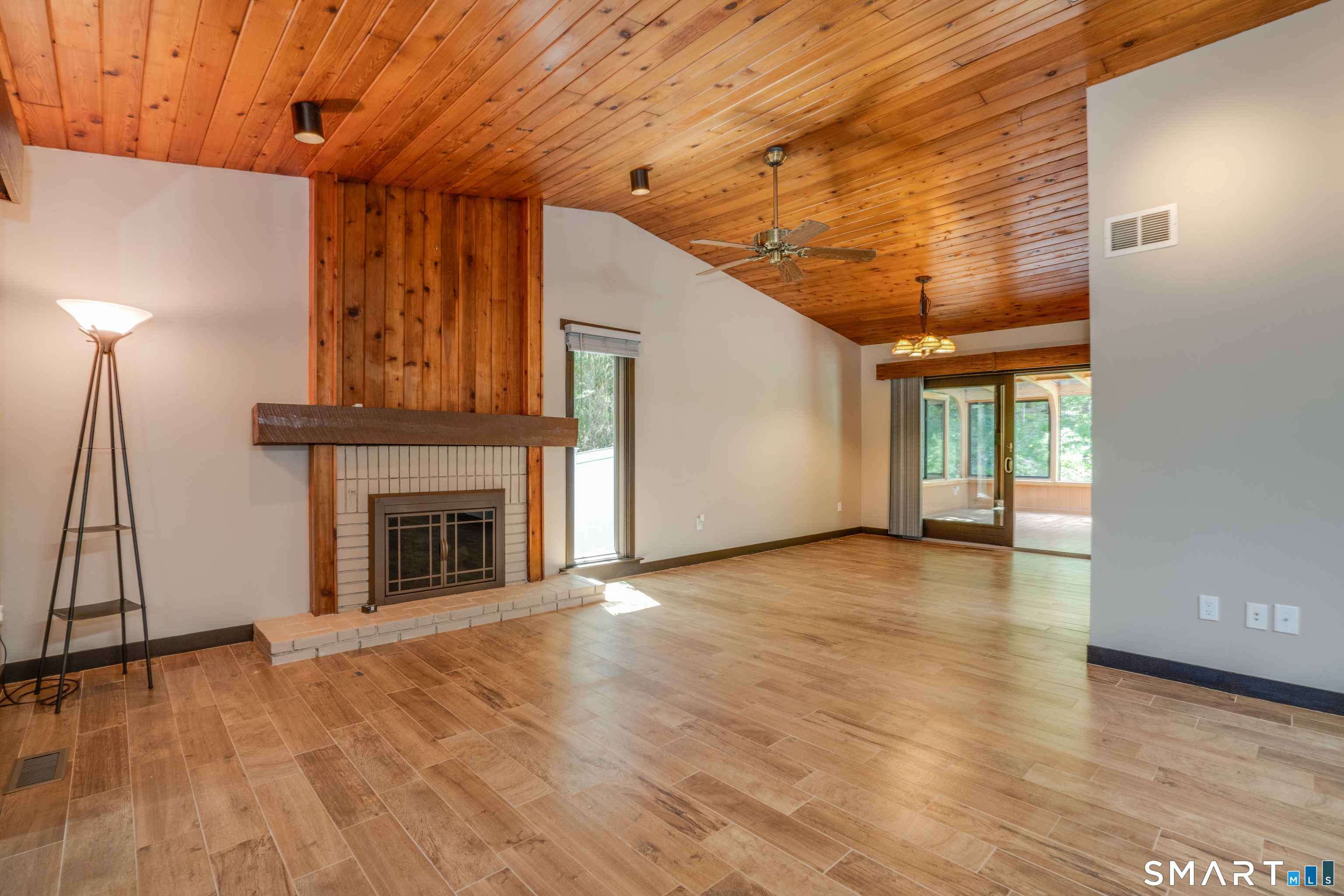71 Kirkwood Road West Hartford CT 06117