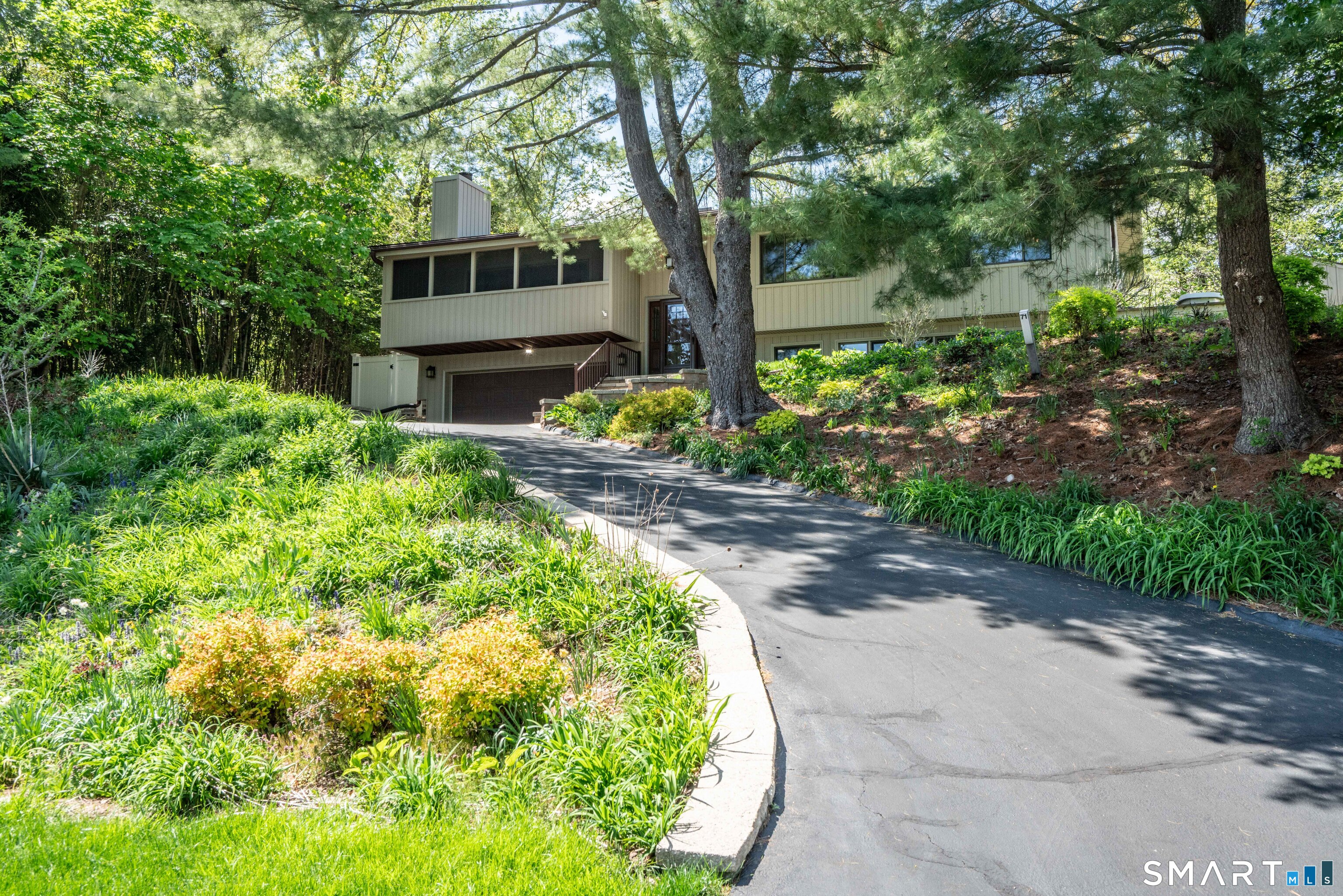71 Kirkwood Road West Hartford CT 06117