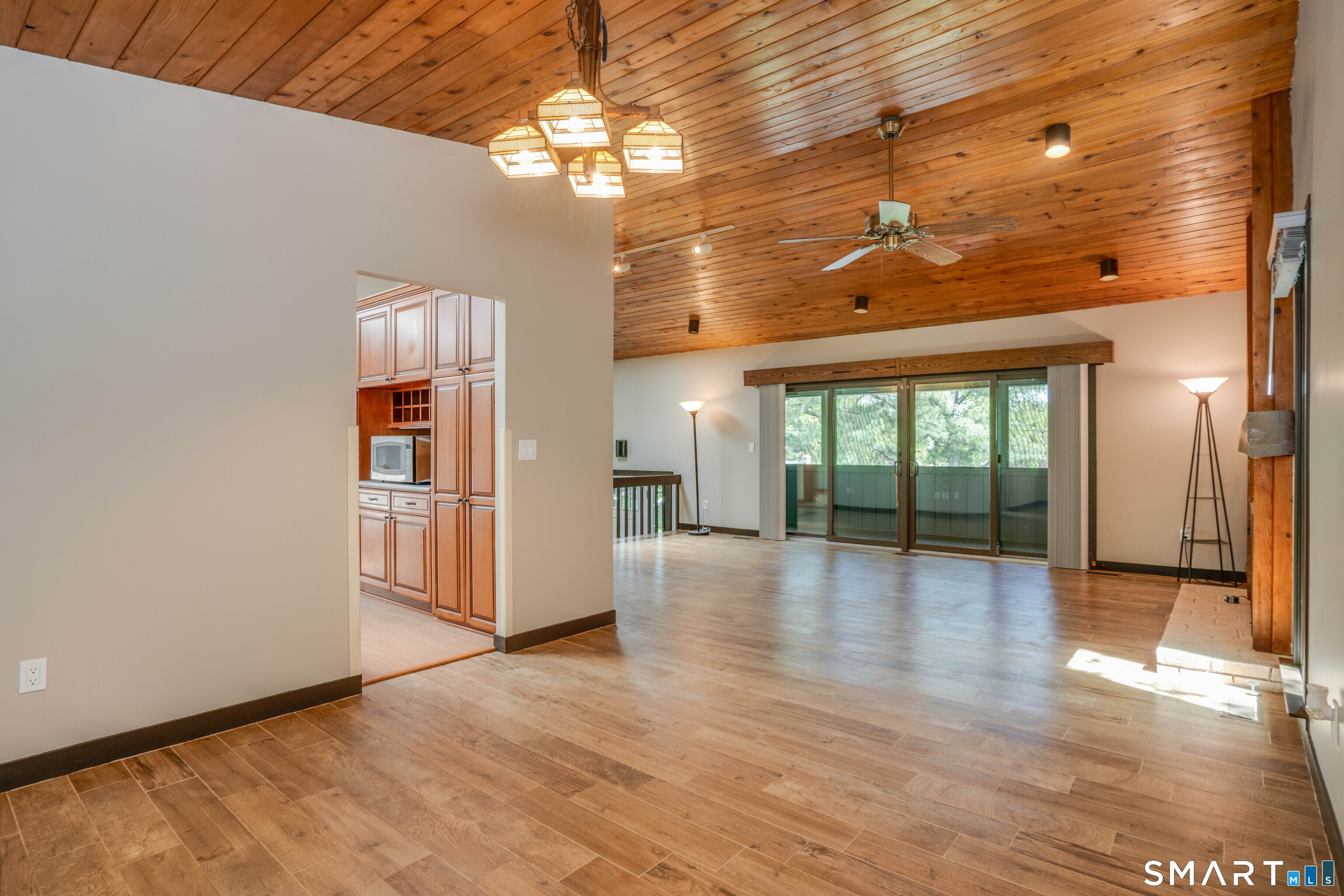 71 Kirkwood Road West Hartford CT 06117