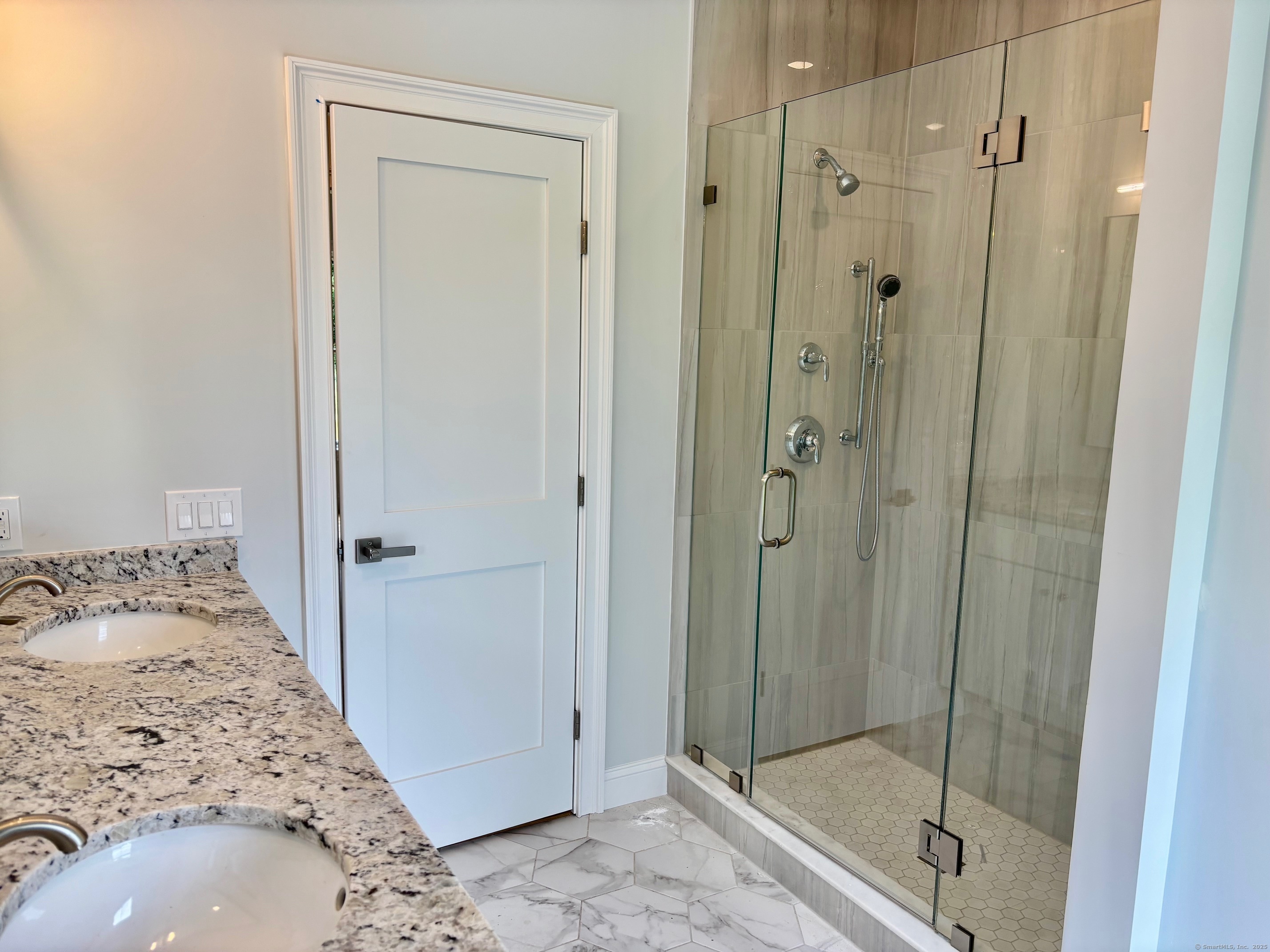 2 Garry Knolls Danbury CT 06810