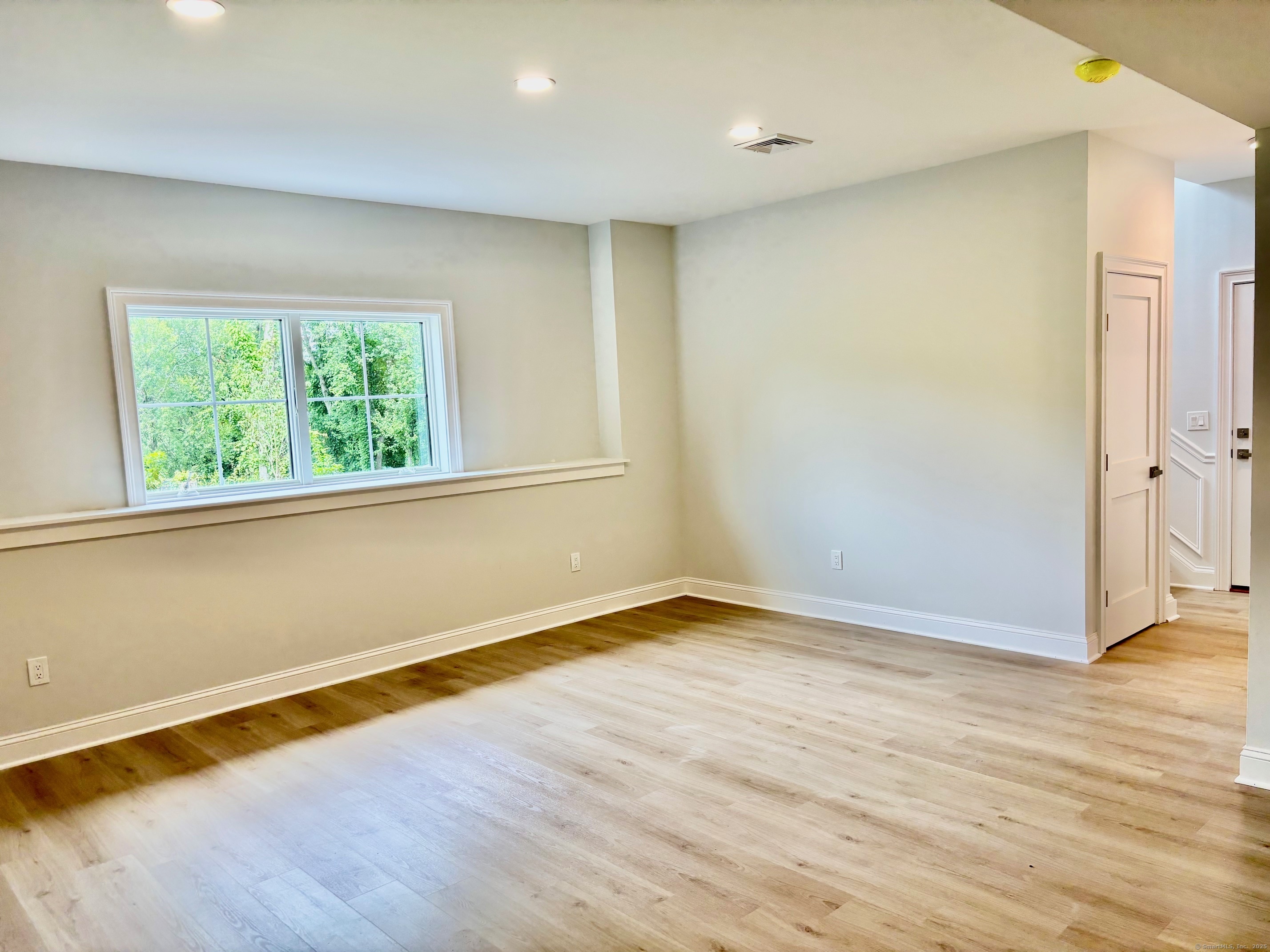 2 Garry Knolls Danbury CT 06810