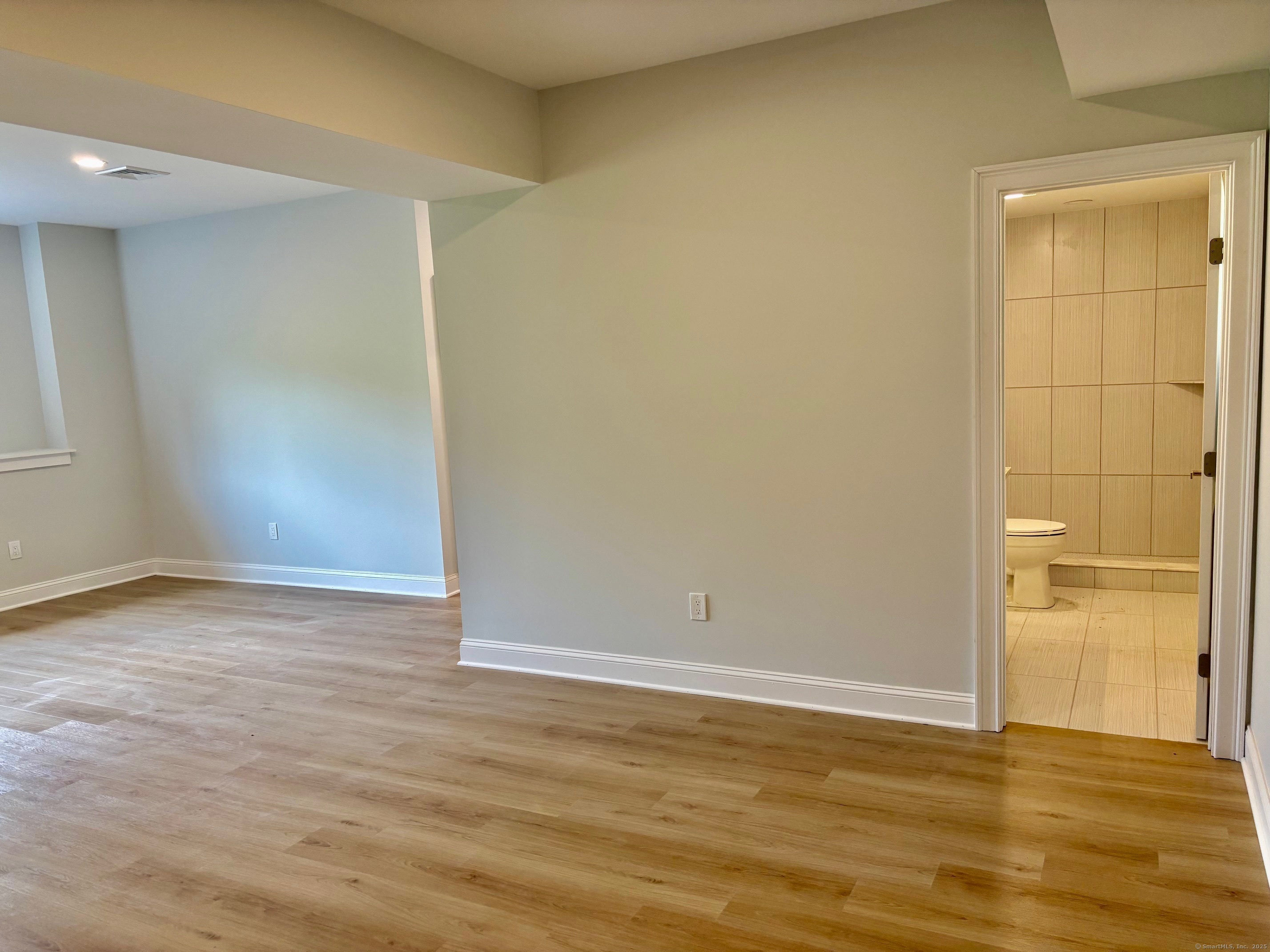 2 Garry Knolls Danbury CT 06810