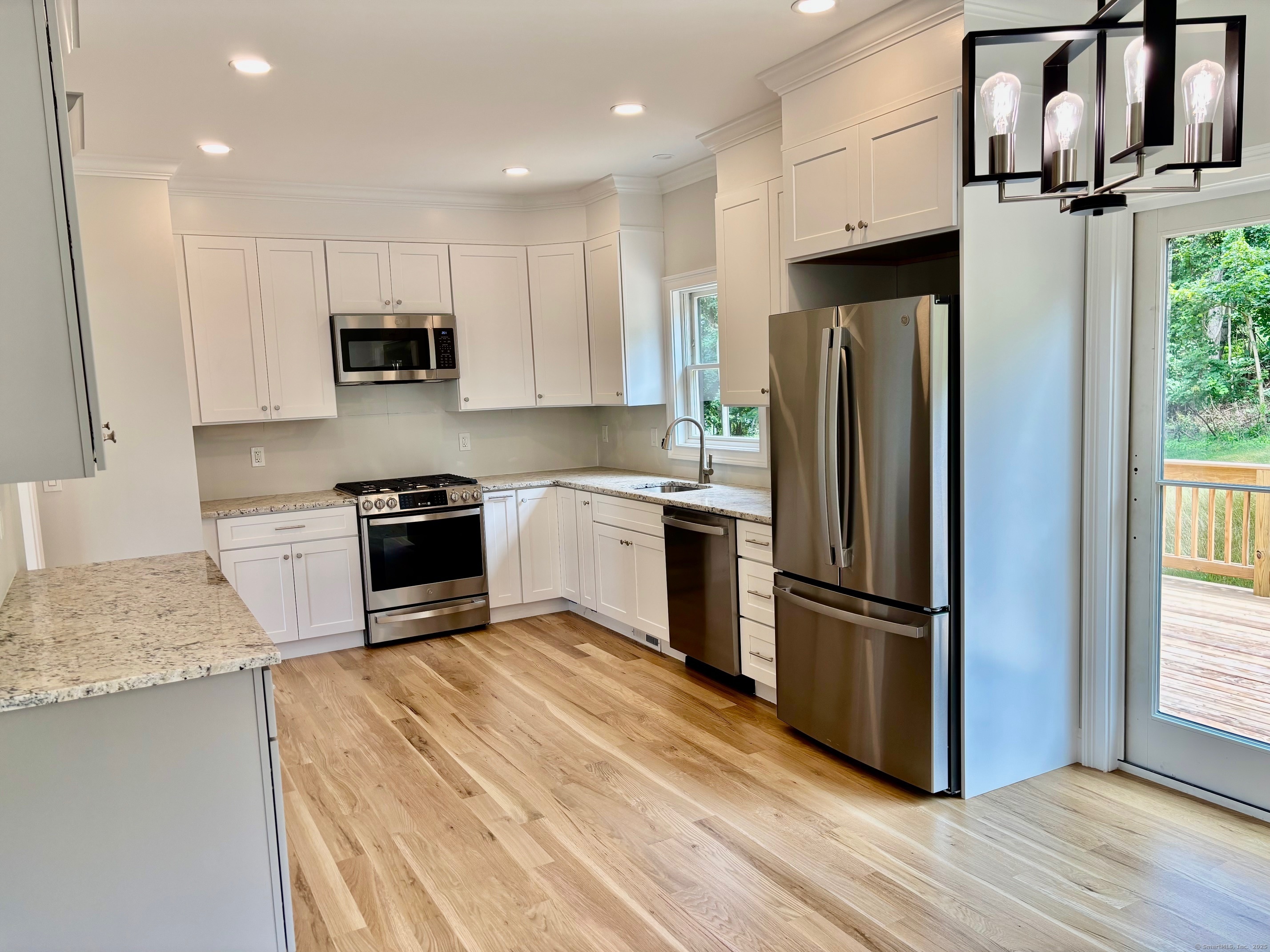 2 Garry Knolls Danbury CT 06810