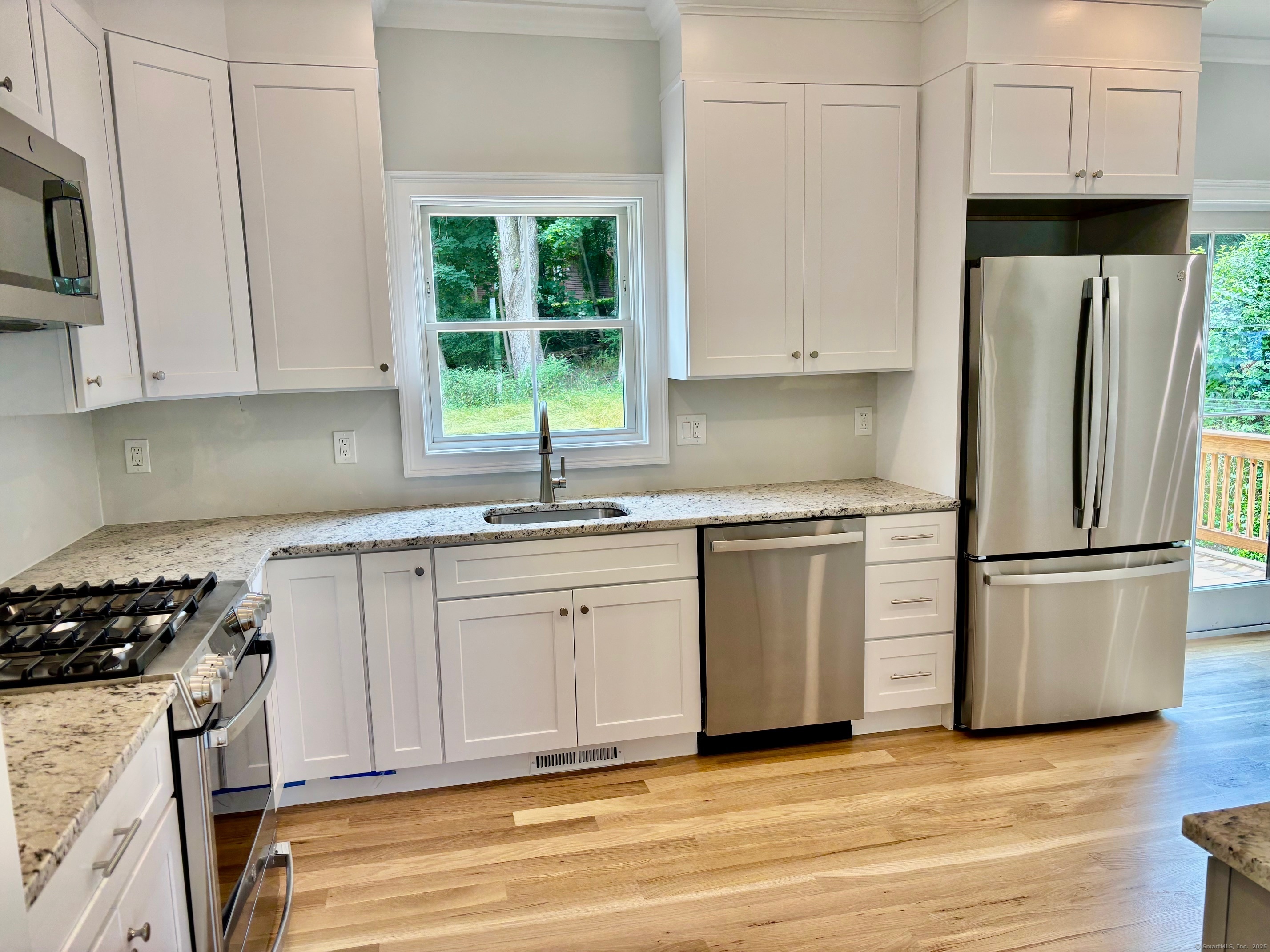 2 Garry Knolls Danbury CT 06810