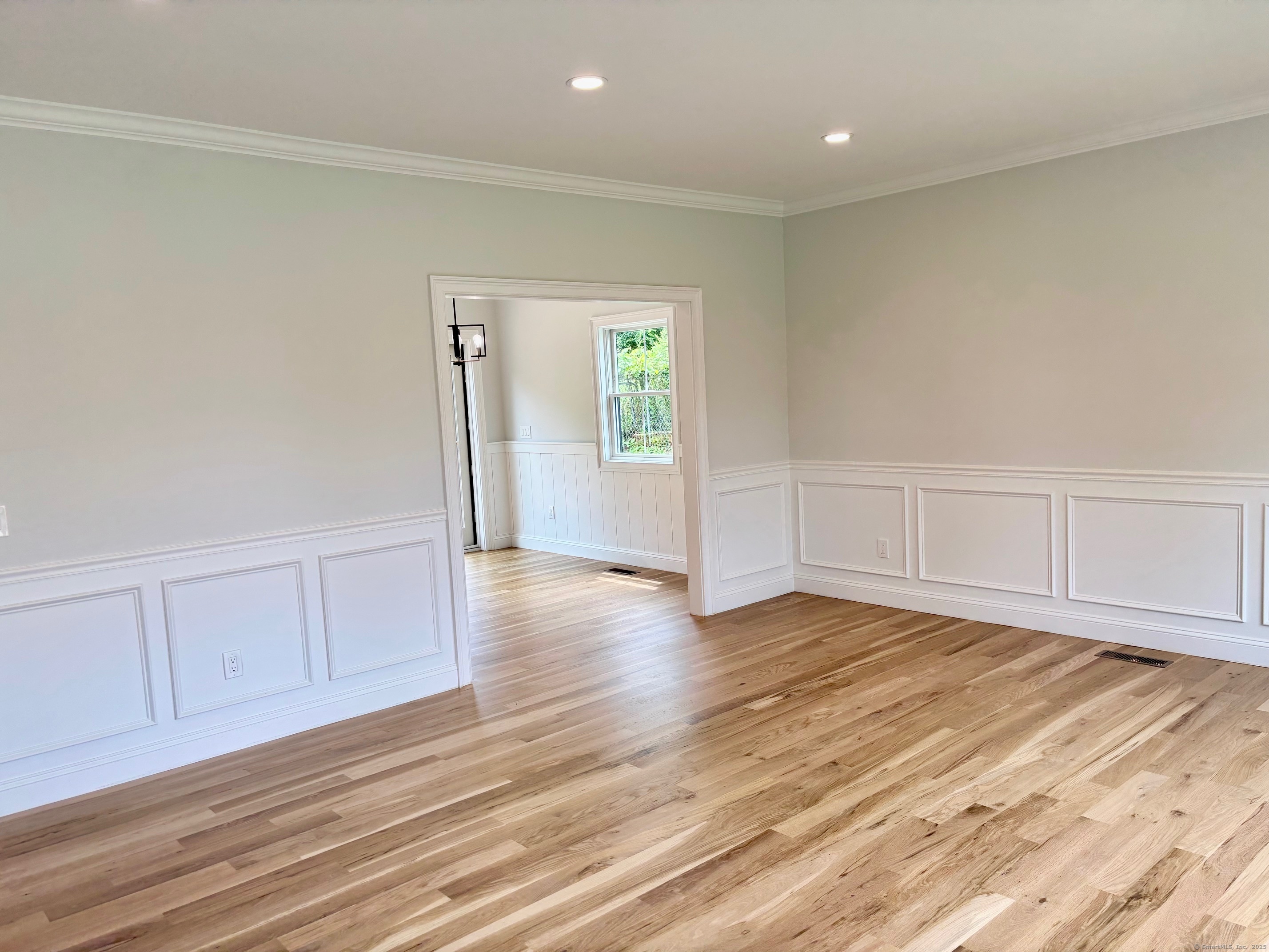 2 Garry Knolls Danbury CT 06810