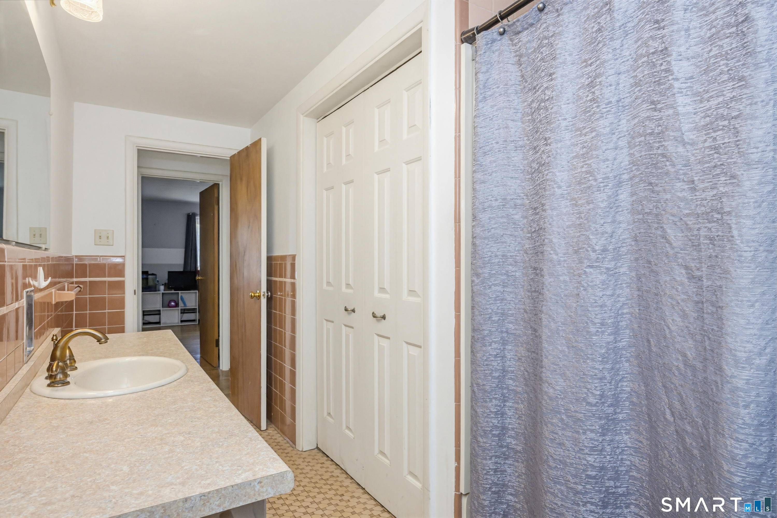 55 Blodgett Roy Drive New Britain CT 06053