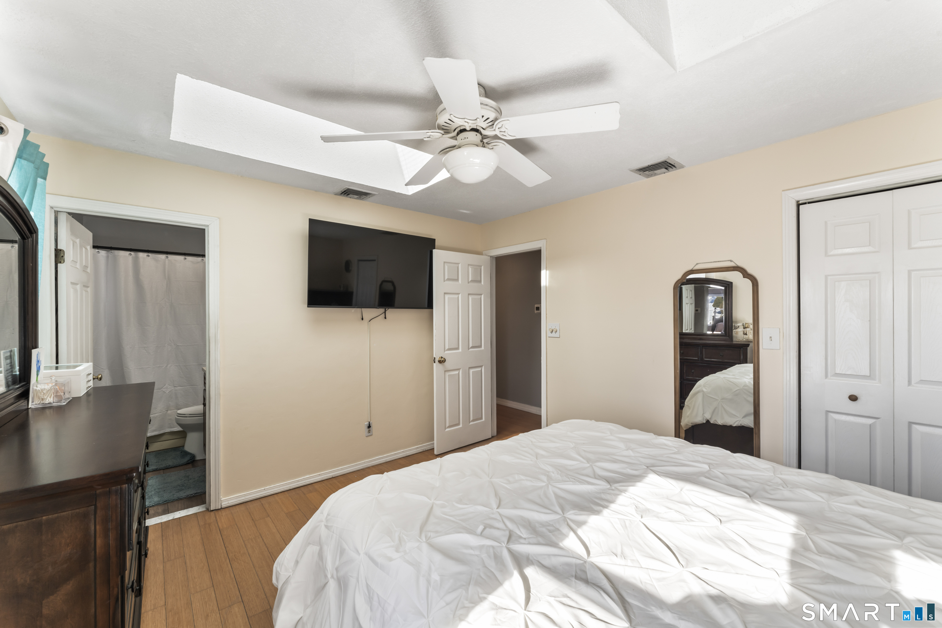 71 Sentinel Hill Road Derby CT 06418