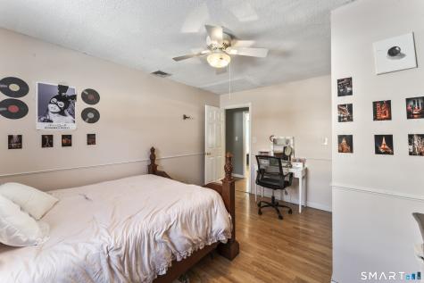 71 Sentinel Hill Road Derby CT 06418