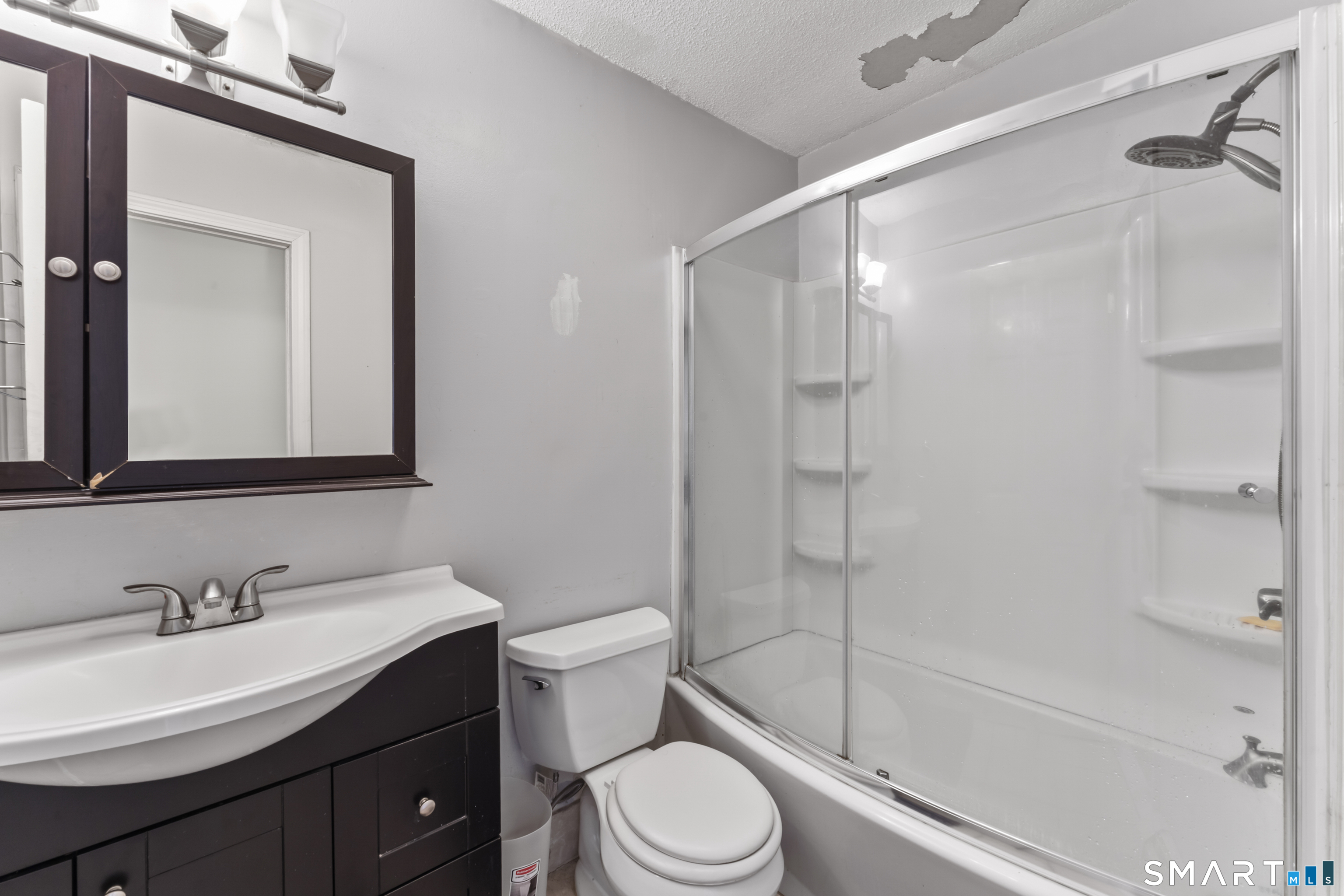 71 Sentinel Hill Road Derby CT 06418