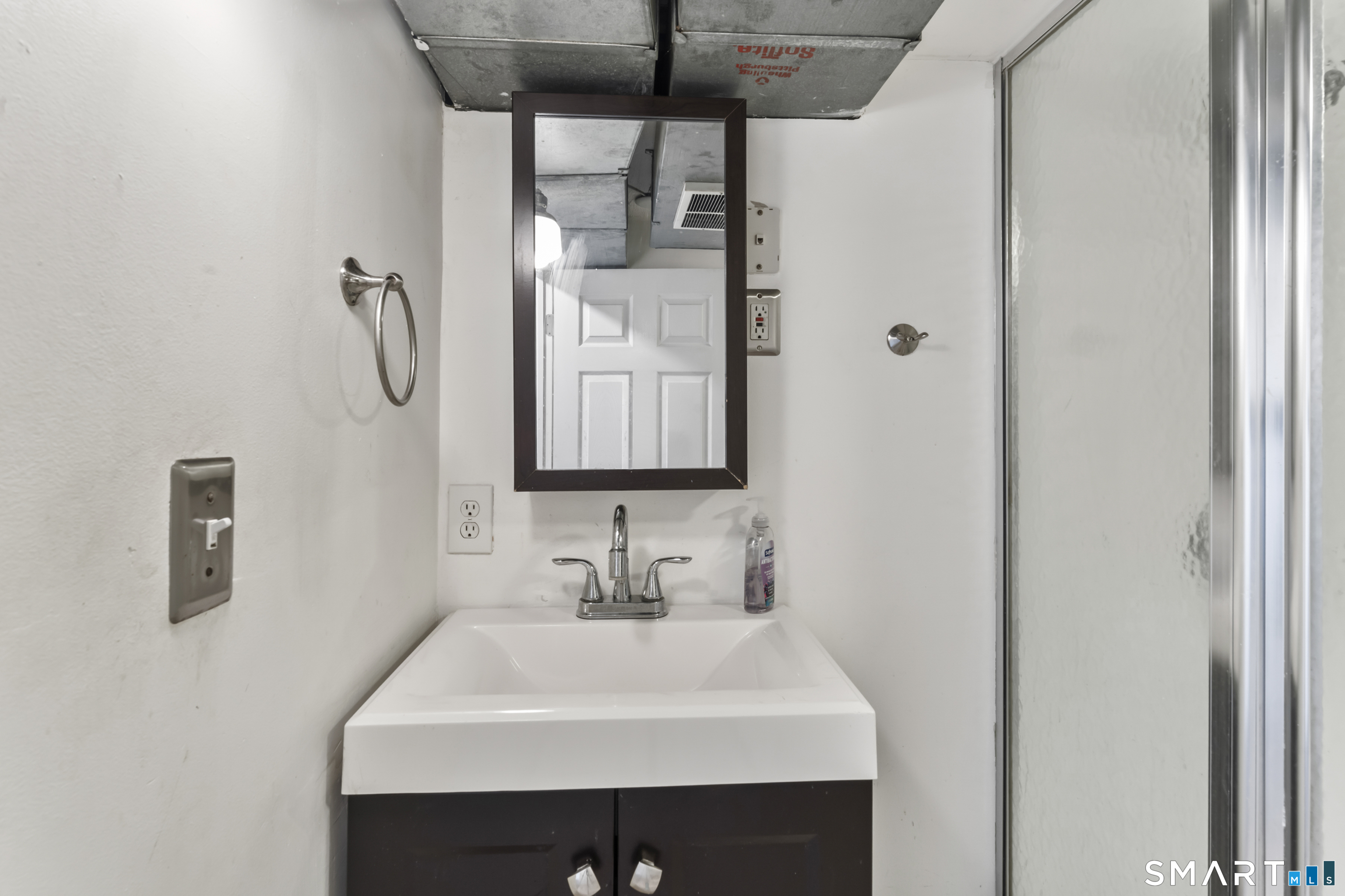 71 Sentinel Hill Road Derby CT 06418