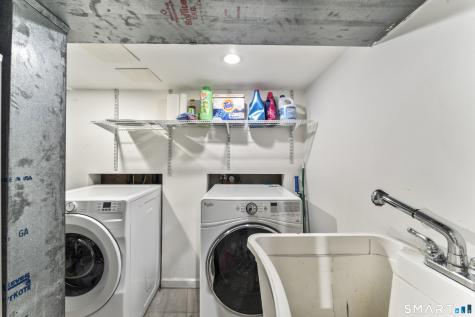 71 Sentinel Hill Road Derby CT 06418