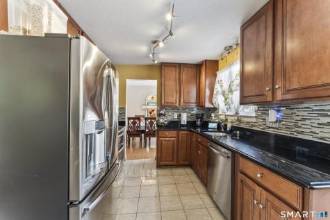 71 Sentinel Hill Road Derby CT 06418