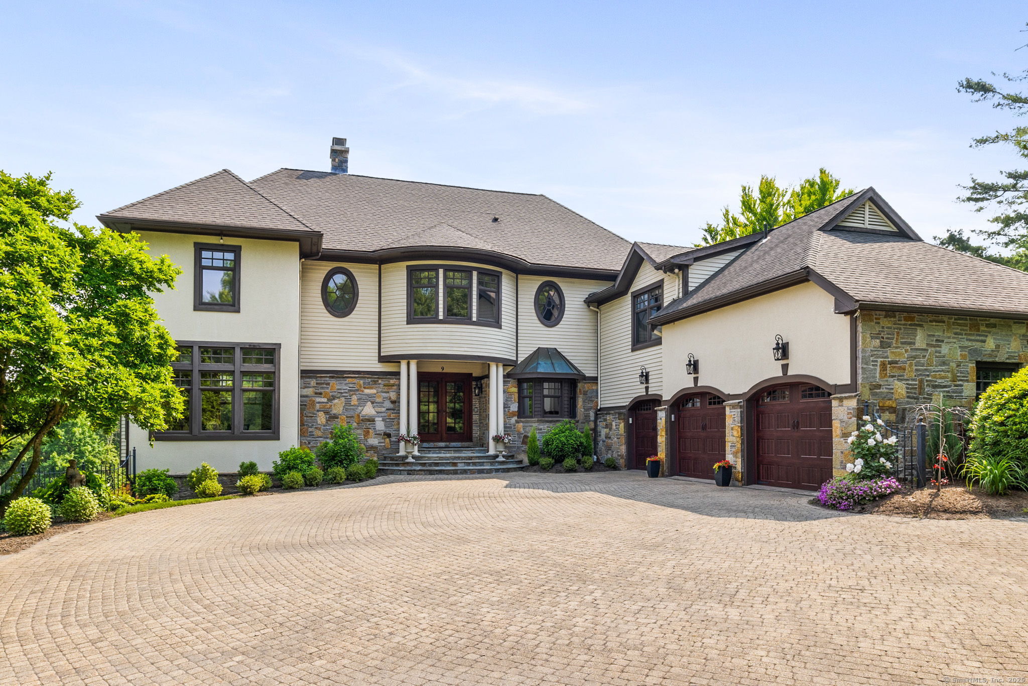 9 Cobtail Way Simsbury CT 06070