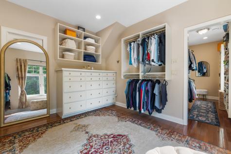 9 Cobtail Way Simsbury CT 06070