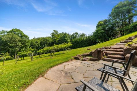 9 Cobtail Way Simsbury CT 06070