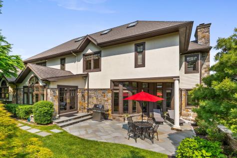 9 Cobtail Way Simsbury CT 06070